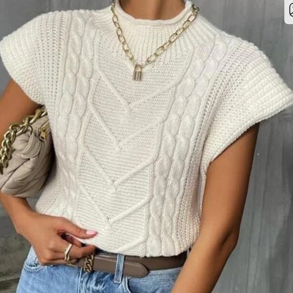 Commense Cream Cable Knit Turtleneck Sweater - Picture 2 of 5